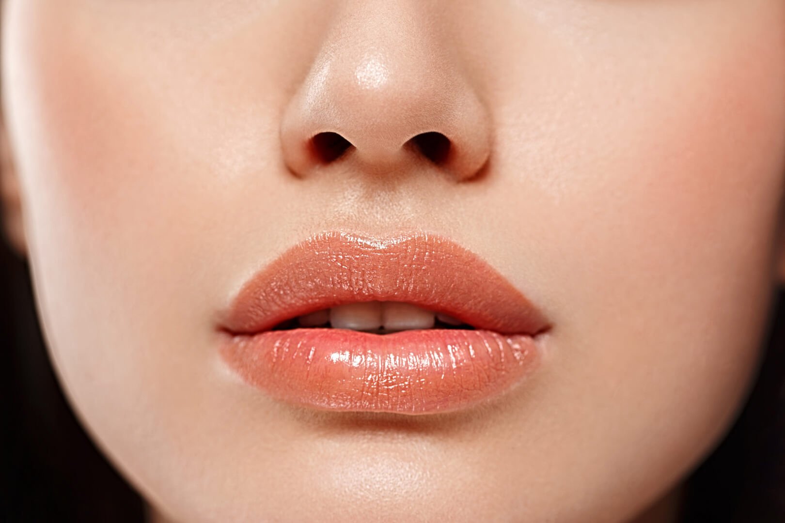 Lip lift czy wypełniacze? - Dr FACE - Plastic Surgery Warsaw
